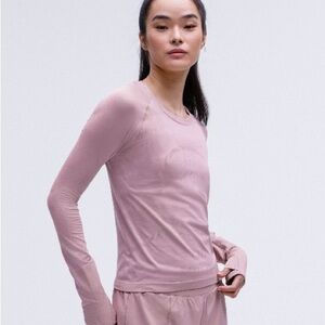 Lululemon Long Sleeve Swiftly Mauve Top Waist Length Size 2
